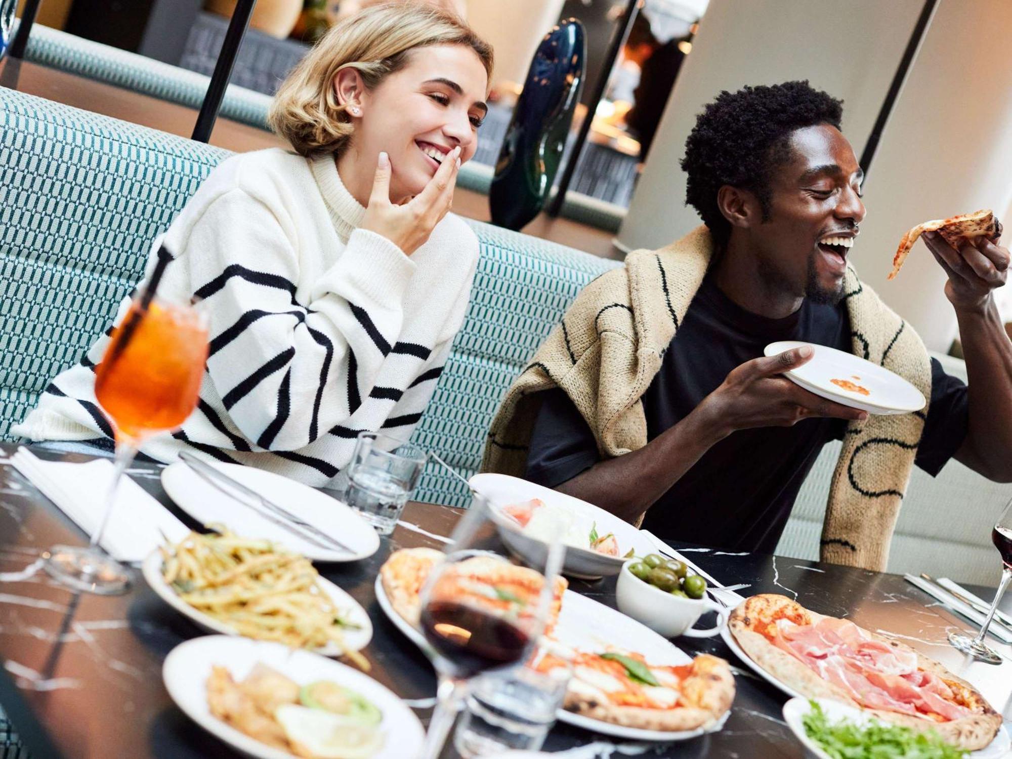 Tribe Manchester Airport By Accor เฮล ภายนอก รูปภาพ