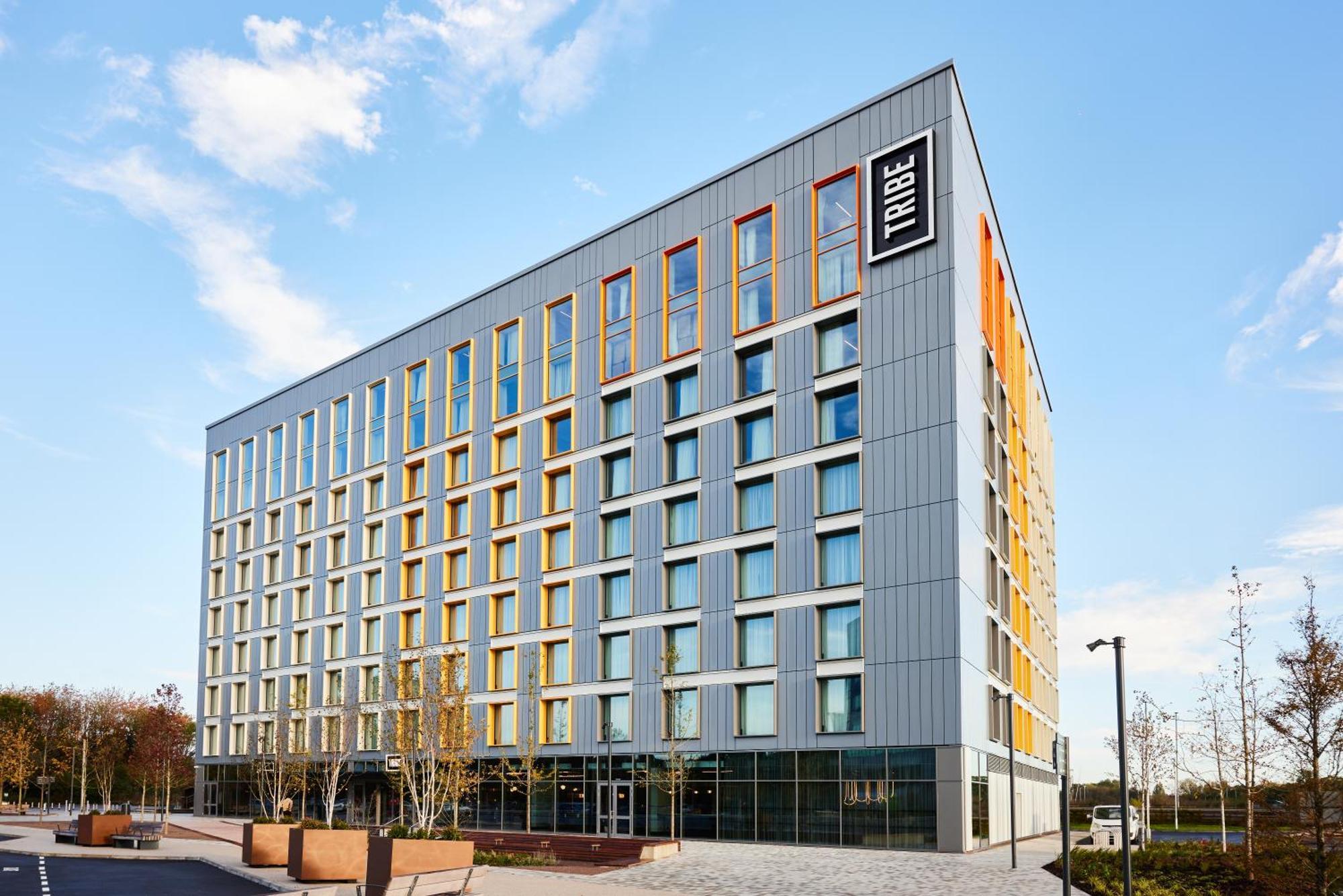 Tribe Manchester Airport By Accor เฮล ภายนอก รูปภาพ