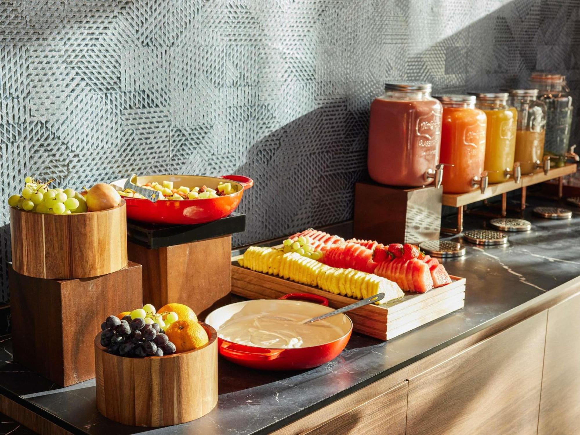 Tribe Manchester Airport By Accor เฮล ภายนอก รูปภาพ